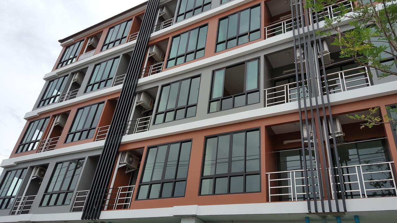 The All 24 Luxury Residence Bangkok Esterno foto